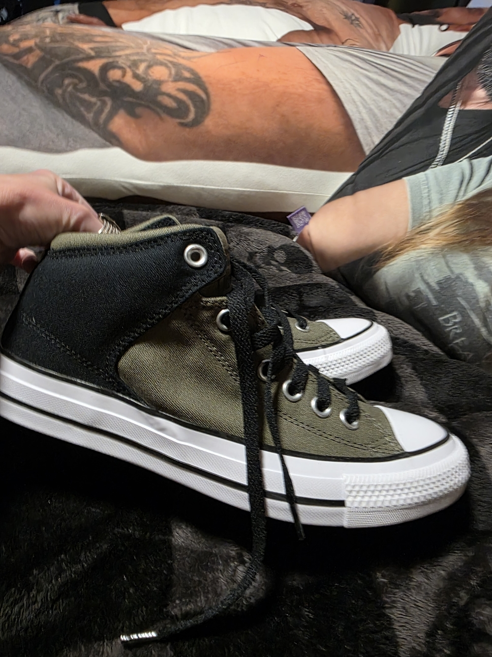 Converse Highstreet Sneakers in Olive & Black Womens Size 9 Mens 7 New!!!